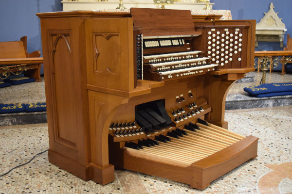 St. Luke's Episcopal Church organ console, Jamestown NY