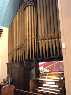 Saint Peter Episcopal Church organ and console, Niagara Falls NY